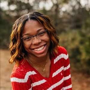 Meet your Posher, Erica